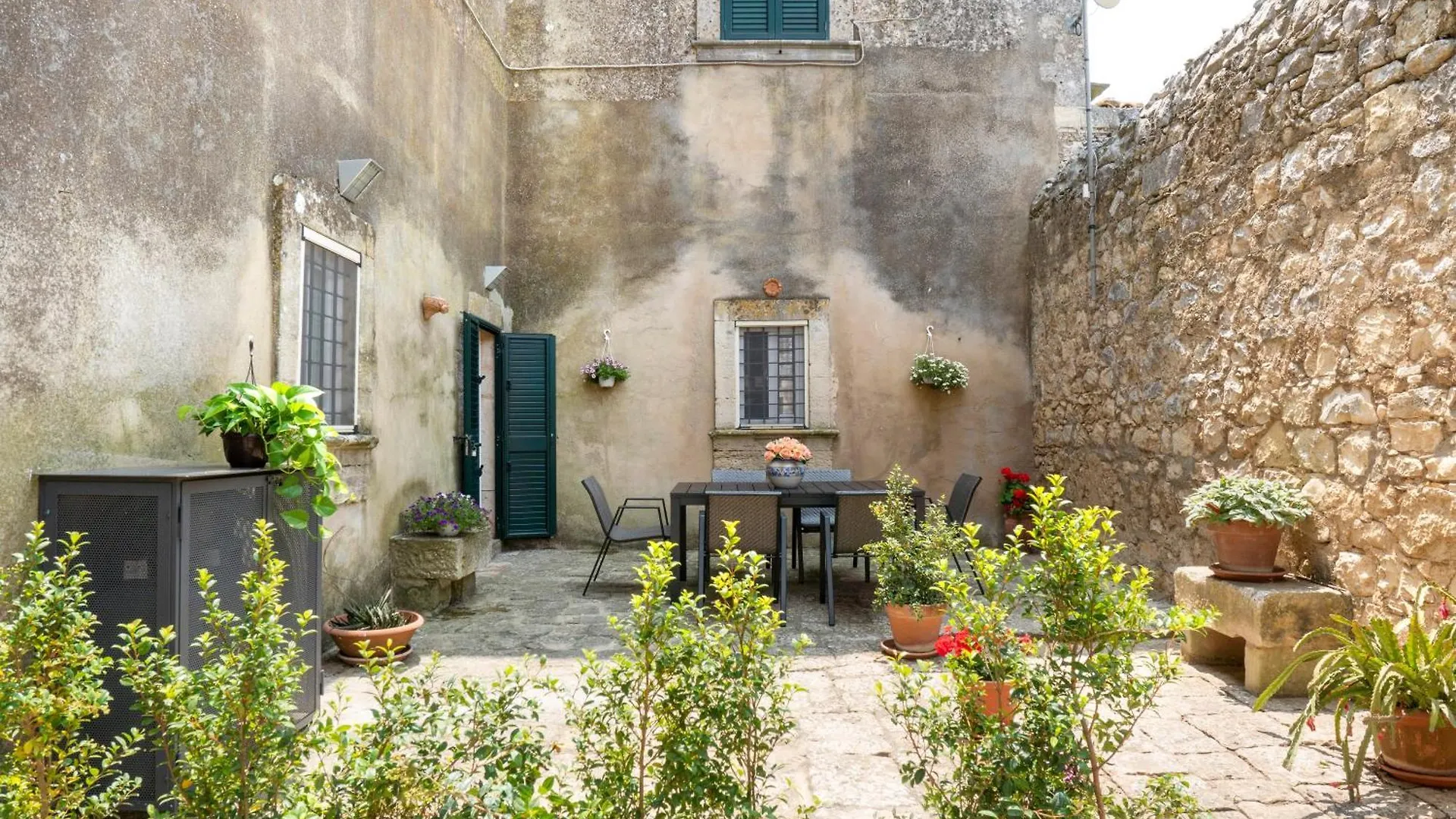 Ferienwohnung Ai Due Leoni 1863 Ragusa 0*,  Italien